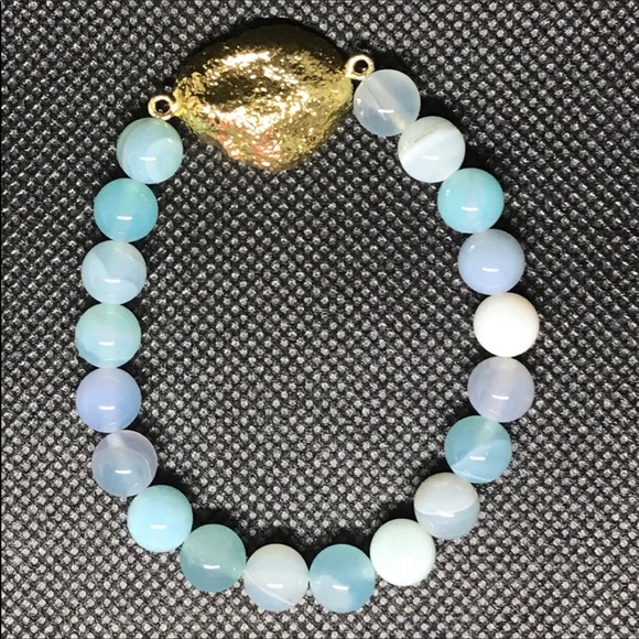 Blue Agate and Druzy Stretch Bracelet - Picture 2 of 3